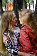 Not Alone: Alexandra, Liv #6 of 17